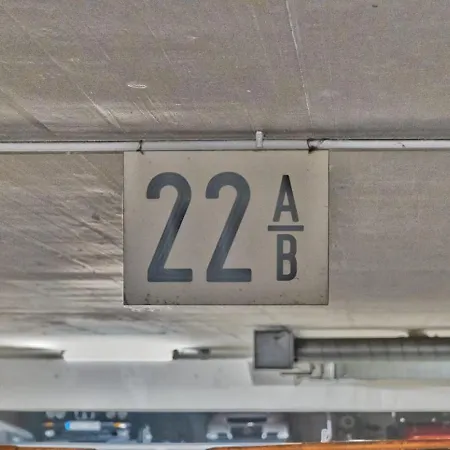 J&l Zentrale Lage Apartamento