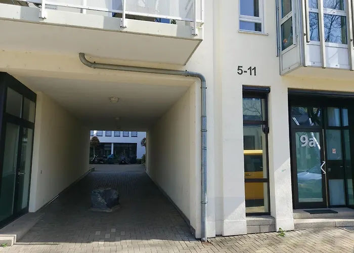 J&l Zentrale Lage Apartament *