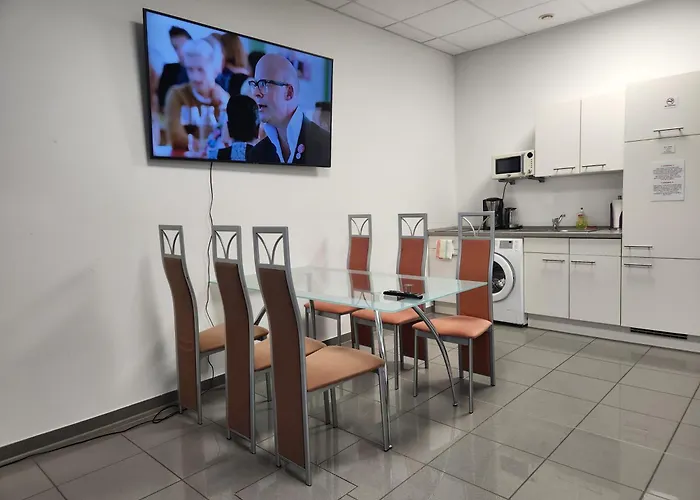 J&l Zentrale Lage Apartament