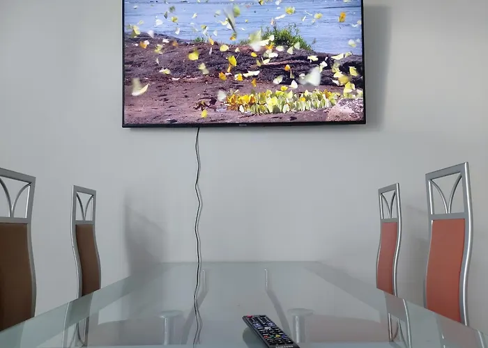 J&l Zentrale Lage Apartament *